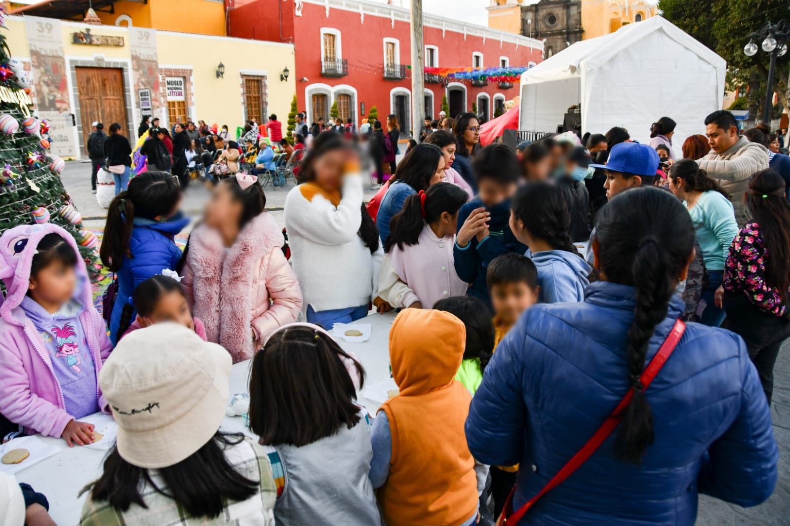 Huamantla vive la magia navideña con exitosos talleres culturales para niñas y niños